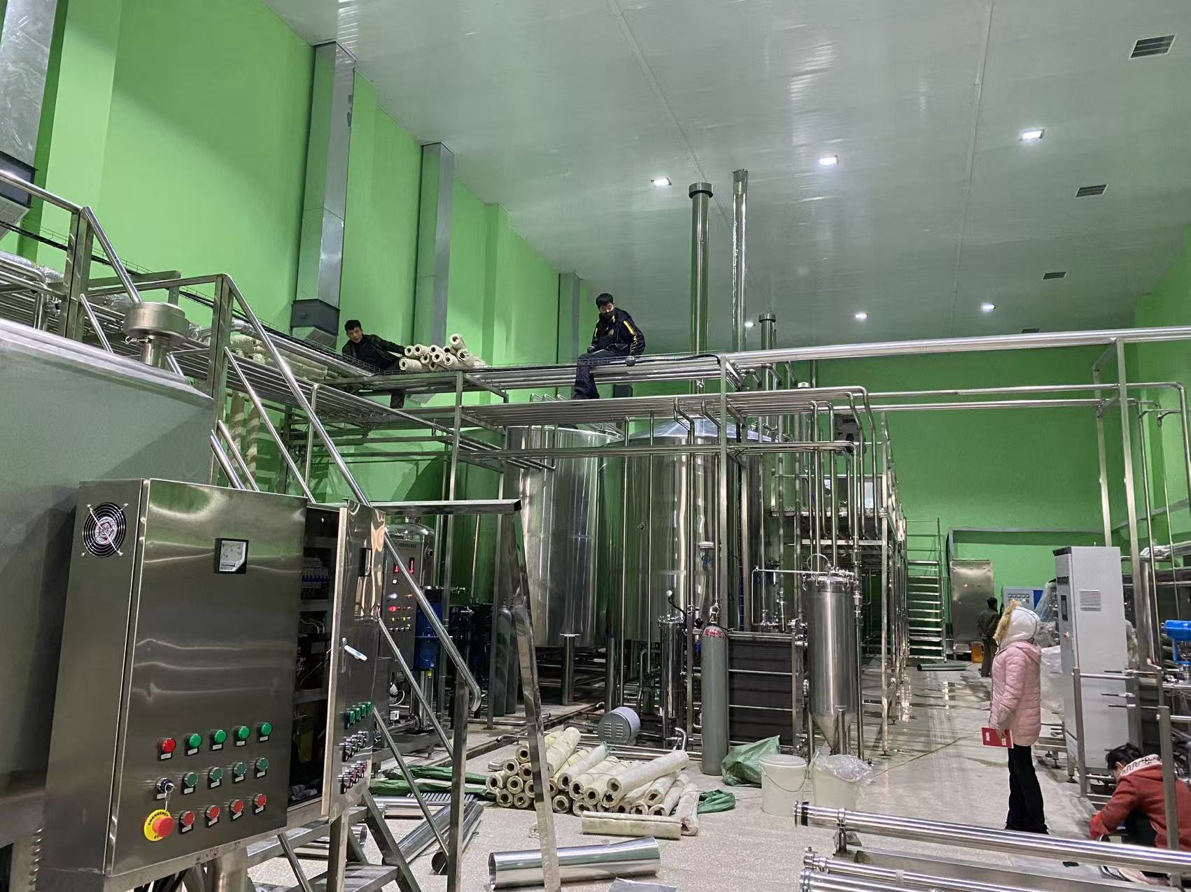 东方精酿啤酒设备厂—精酿啤酒设备制造：传承工艺与创新科技的交融